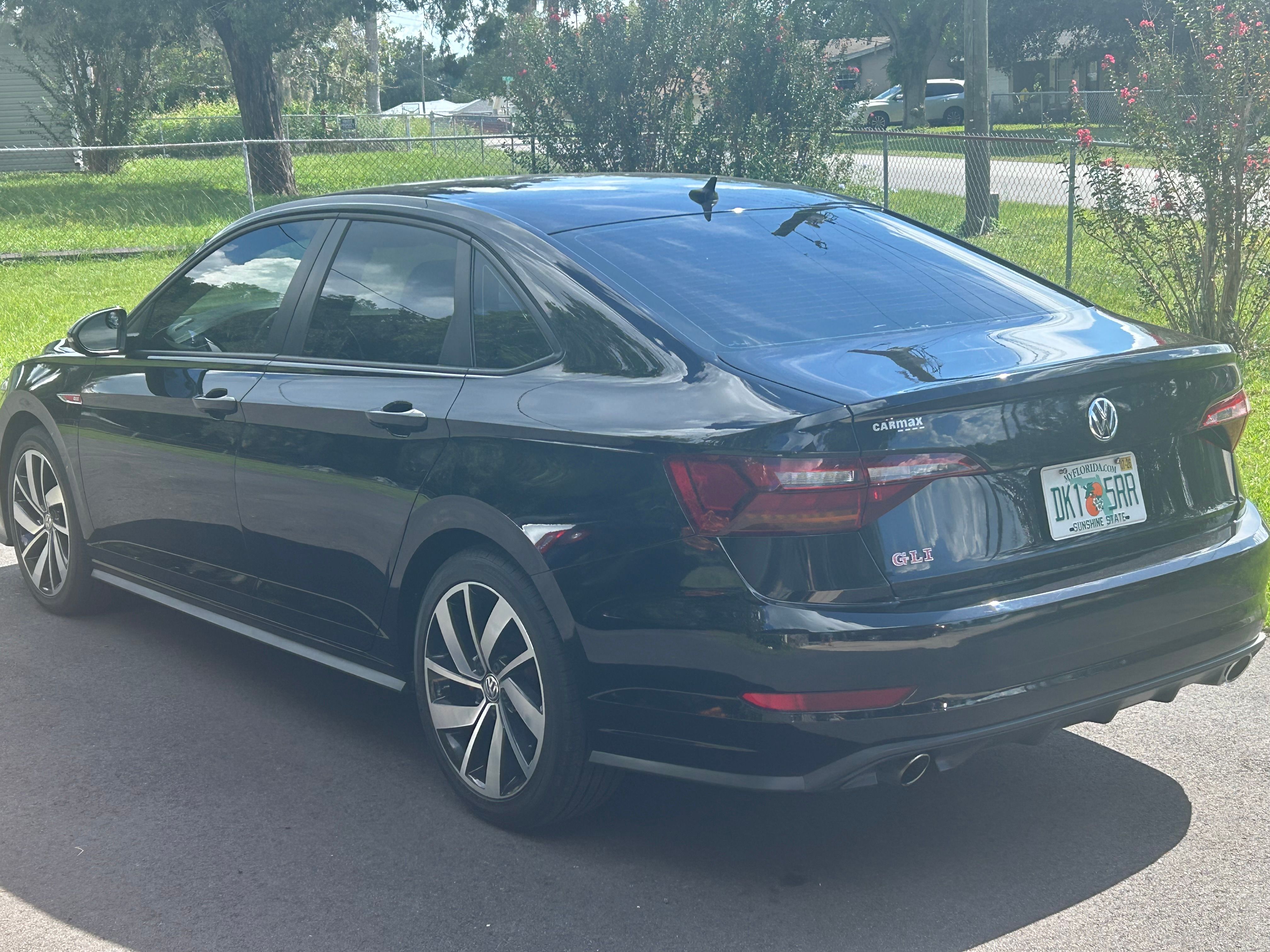 Used 2019 Volkswagen Jetta GLI FWD image 17
