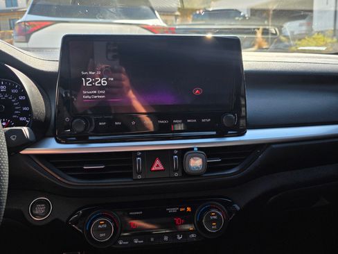 Used 2023 Kia Forte GT image 11