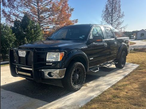 Used 2014 Ford F150 XLT w/ Equipment Group 302A Luxury image 1
