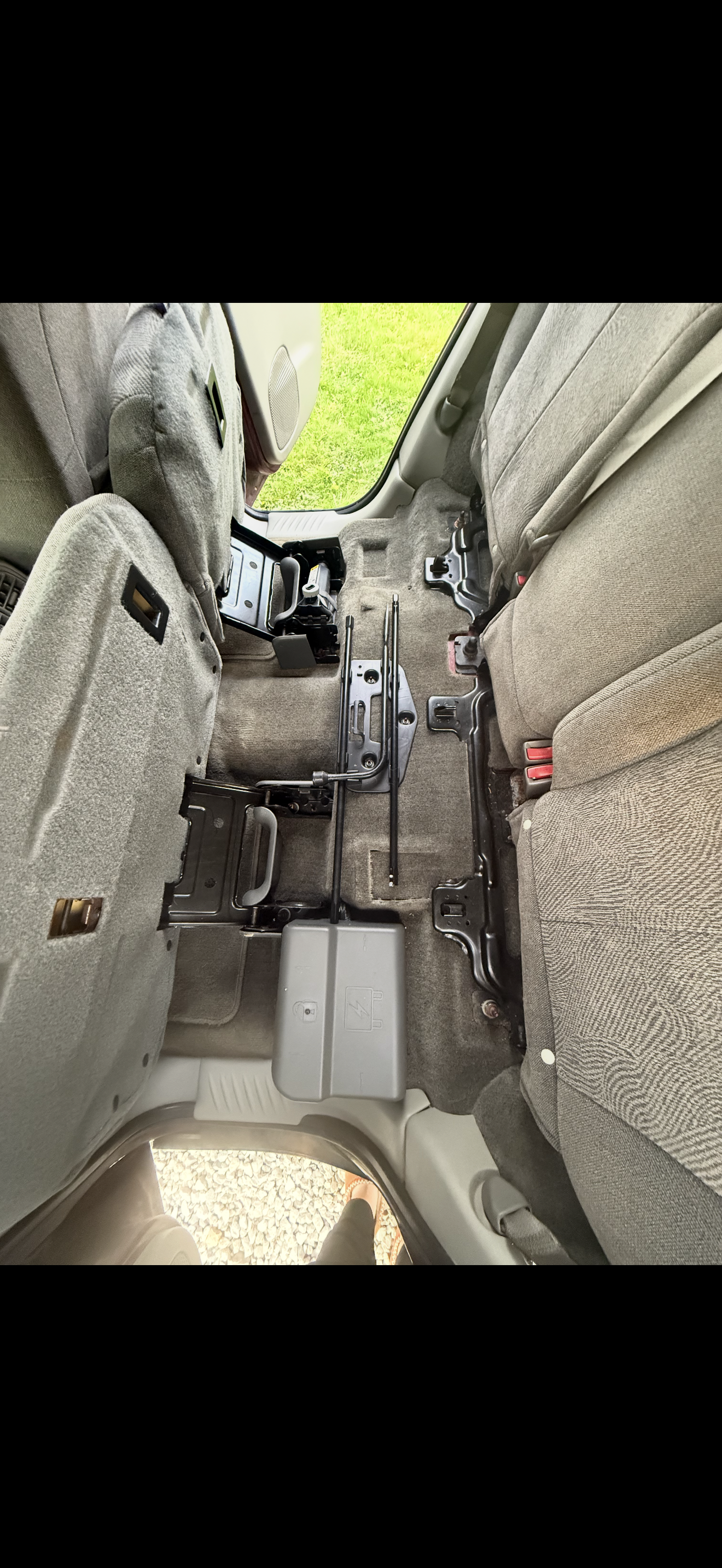 Used 2004 Chevrolet TrailBlazer LS w/ LS Preferred Equipment Group AWD/4WD image 13