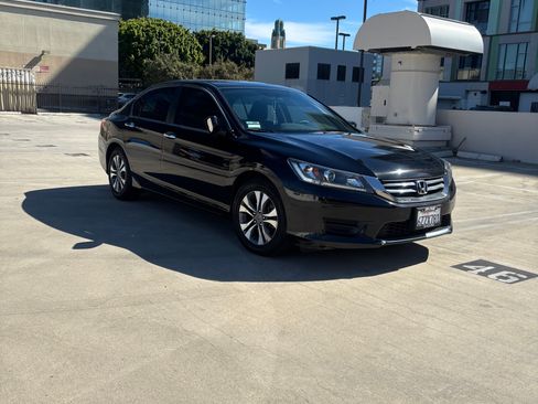 Used 2013 Honda Accord LX image 1