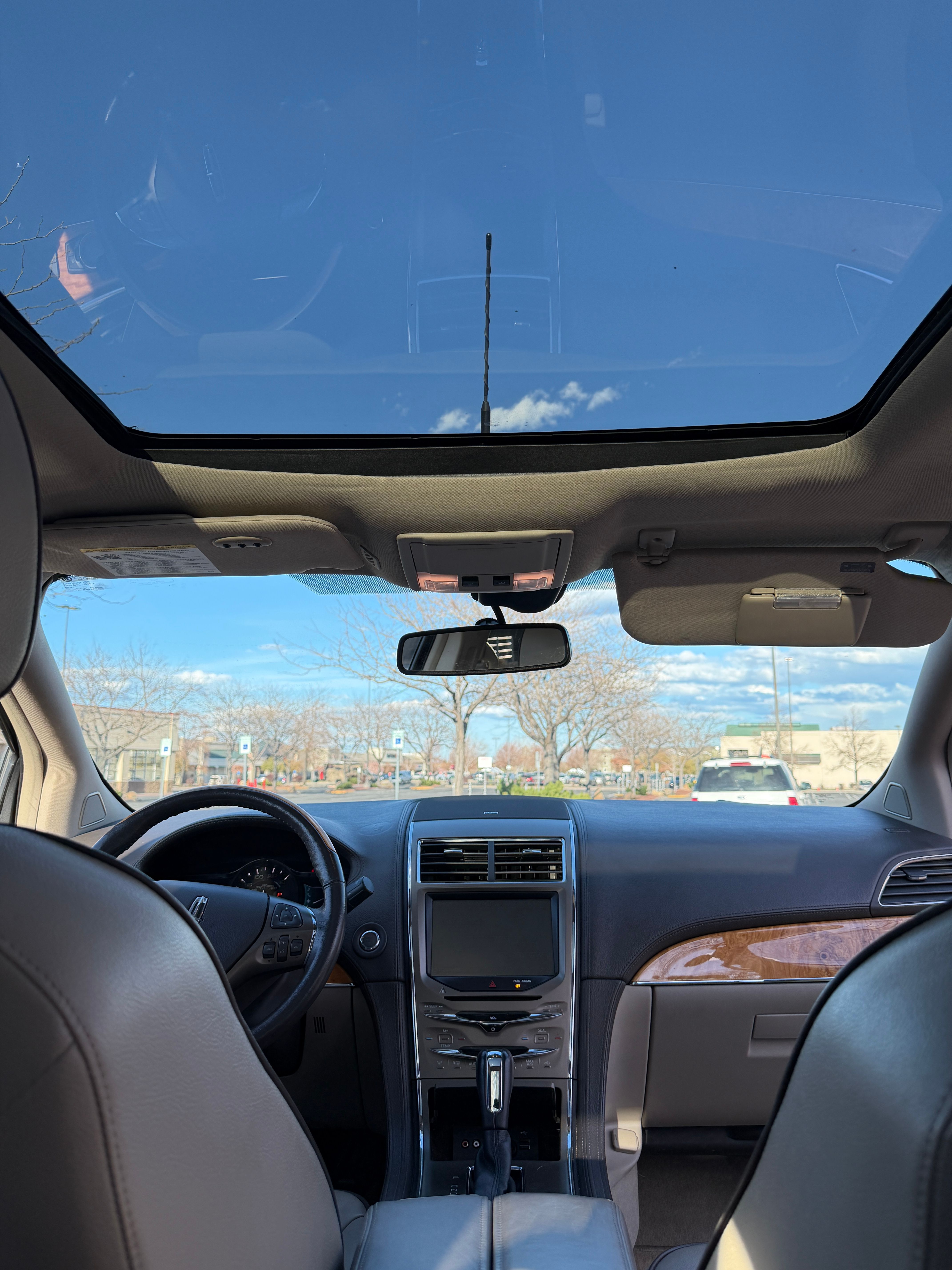 Used 2013 Lincoln MKX AWD image 11