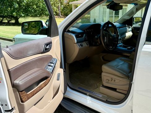 Used 2015 Chevrolet Tahoe LT w/ Max Trailering Package image 10