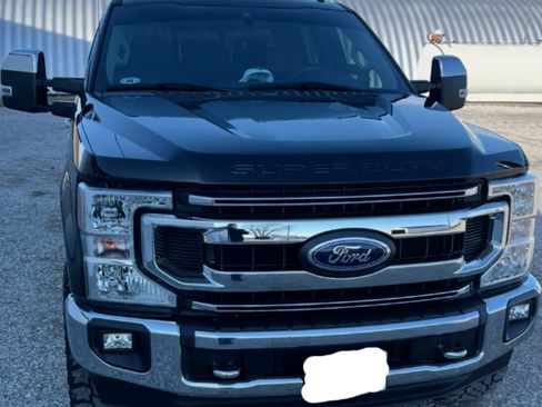 Used 2020 Ford F250 XLT w/ XLT Premium Package image 9