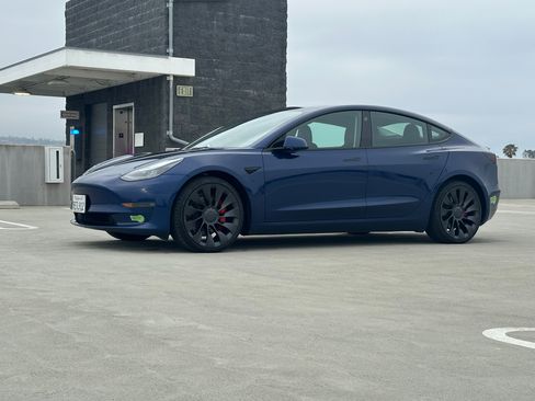 Used 2023 Tesla Model 3 Performance AWD/4WD image 5