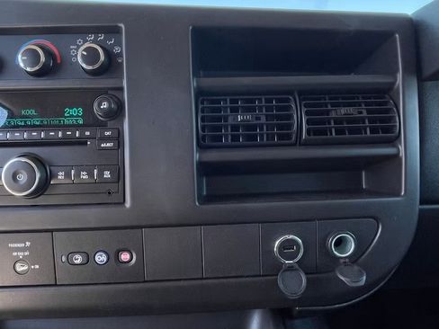 Used 2013 Chevrolet Express 2500 LS RWD image 11