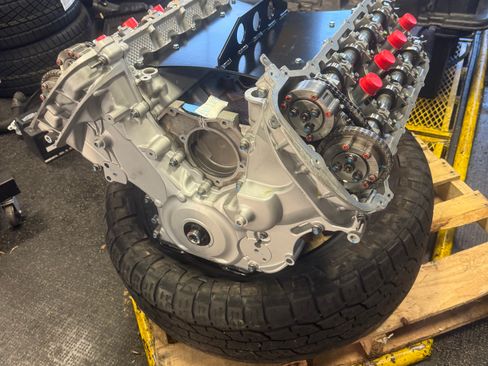 Used 2013 Ford Mustang GT Premium image 24