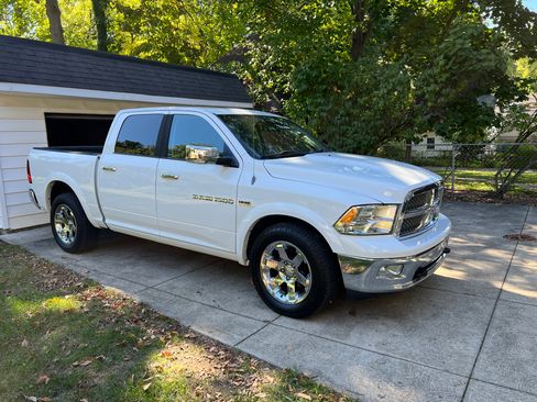 Used 2011 RAM 1500 Laramie w/ Protection Group image 6