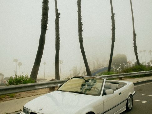 Used 1997 BMW 328i Convertible image 20