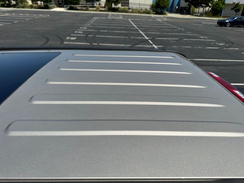 Used 2009 HUMMER H3T Alpha image 17