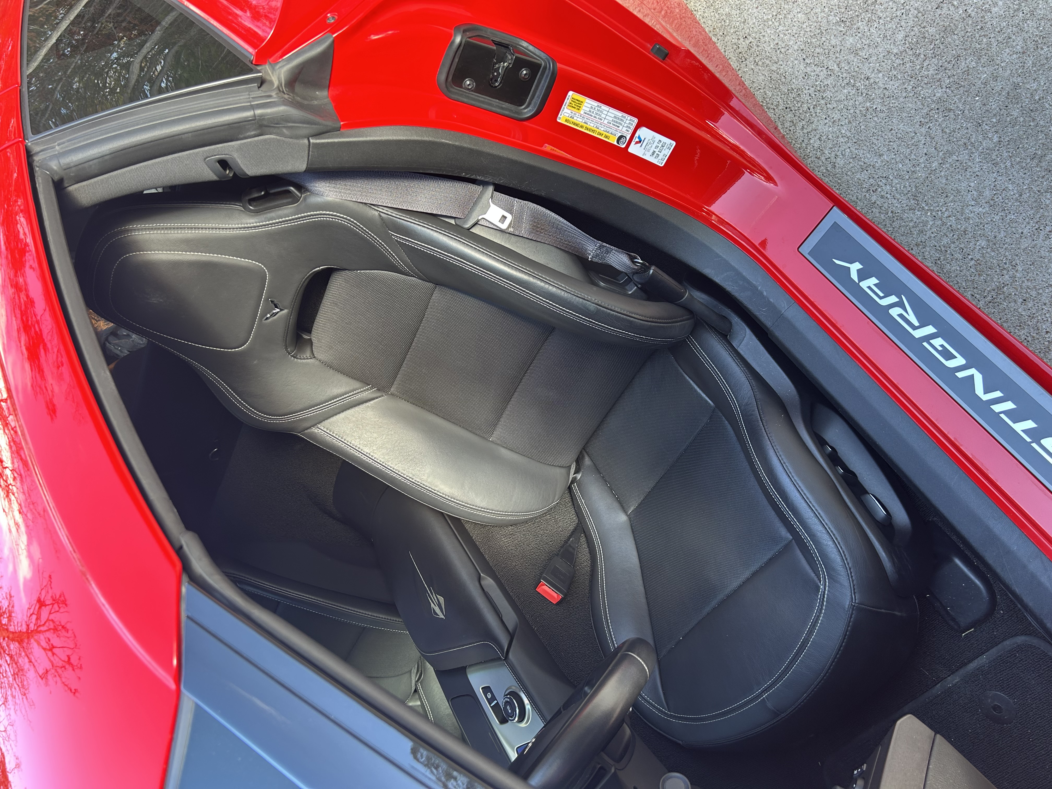 Used 2017 Chevrolet Corvette Stingray Coupe w/ 2LT Preferred Equipment Group RWD image 16