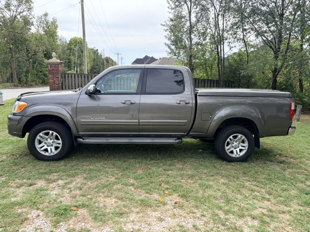 Used 2006 Toyota Tundra SR5 AWD/4WD image 6