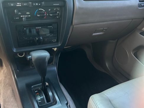 Used 1999 Toyota 4Runner SR5 RWD image 10