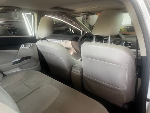 Used 2013 Honda Civic EX image 19