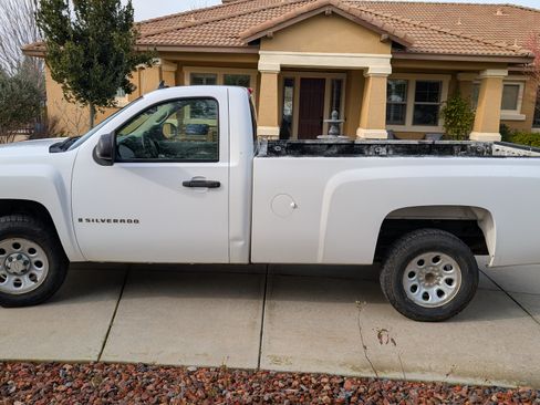 Used 2007 Chevrolet Silverado 1500 W/T image 9