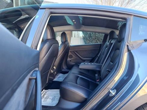 Used 2022 Tesla Model 3 Long Range image 8