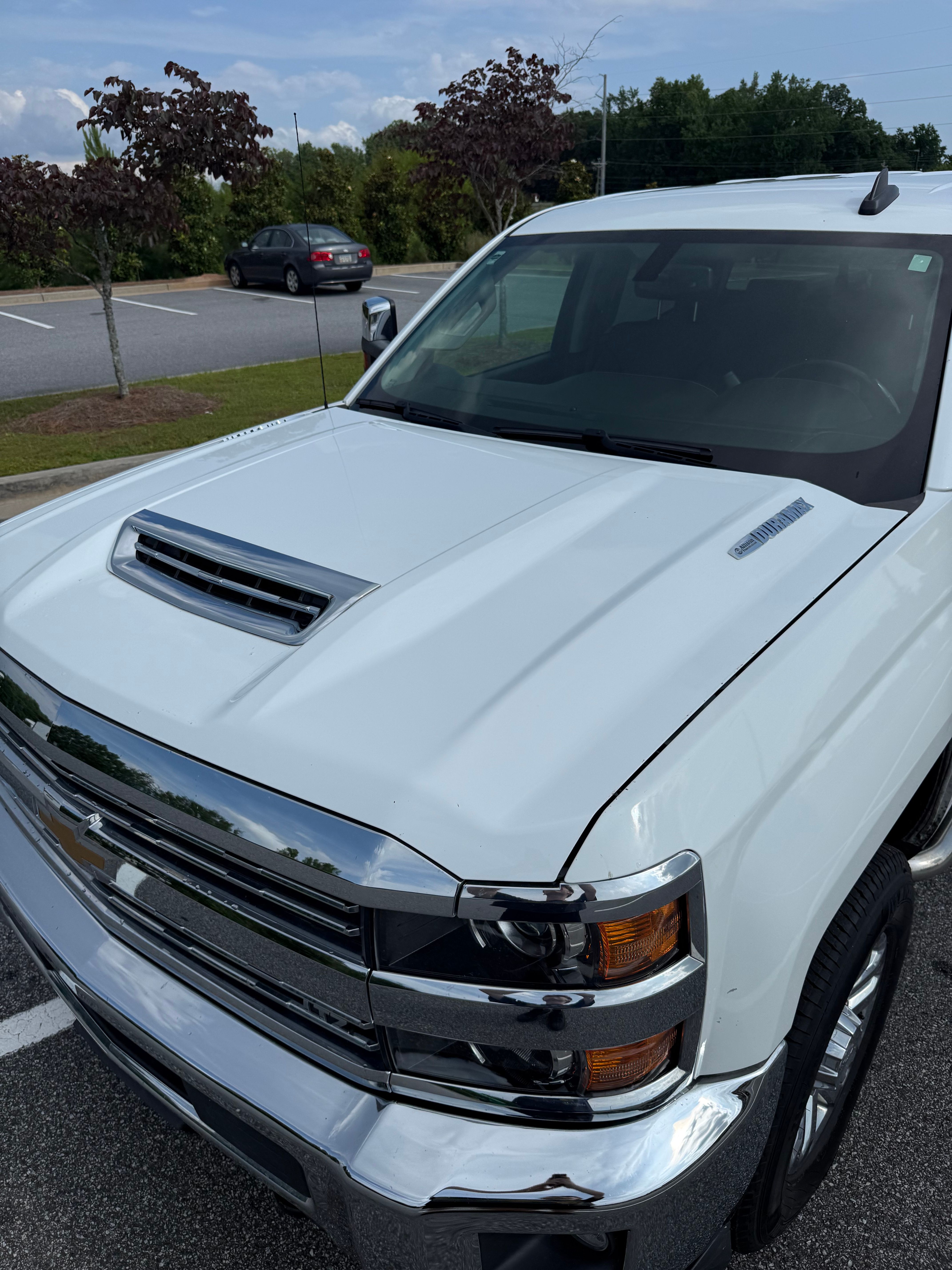 Used 2018 Chevrolet Silverado 2500 LTZ w/ Duramax Plus Package AWD/4WD image 6