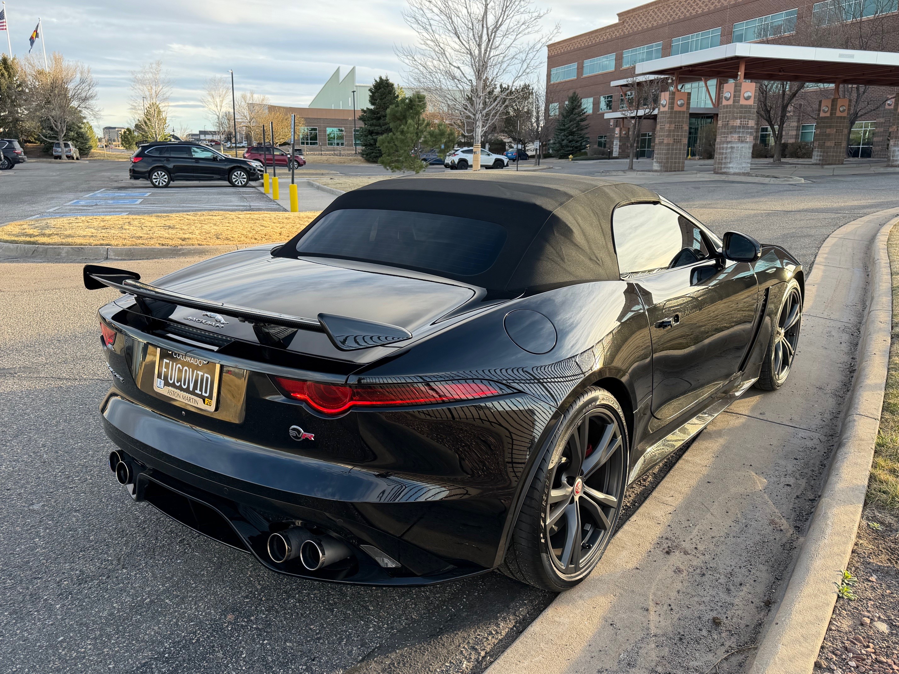 Used 2020 Jaguar F-TYPE SVR AWD/4WD image 9