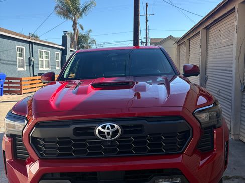 Used 2024 Toyota Tacoma TRD Sport w/ TRD Sport Premium Package image 2