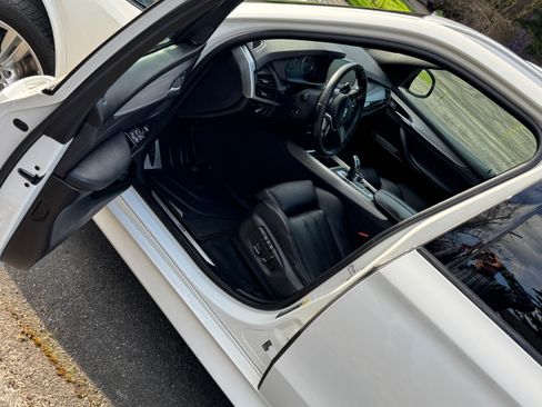 Used 2014 BMW X5 xDrive35i image 9