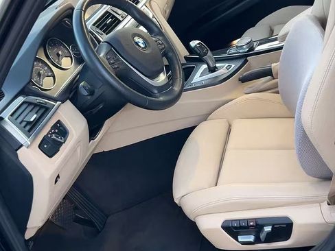 Used 2017 BMW 330e image 10