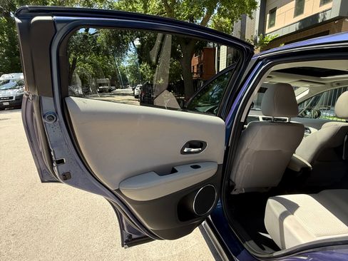 Used 2016 Honda HR-V EX image 20