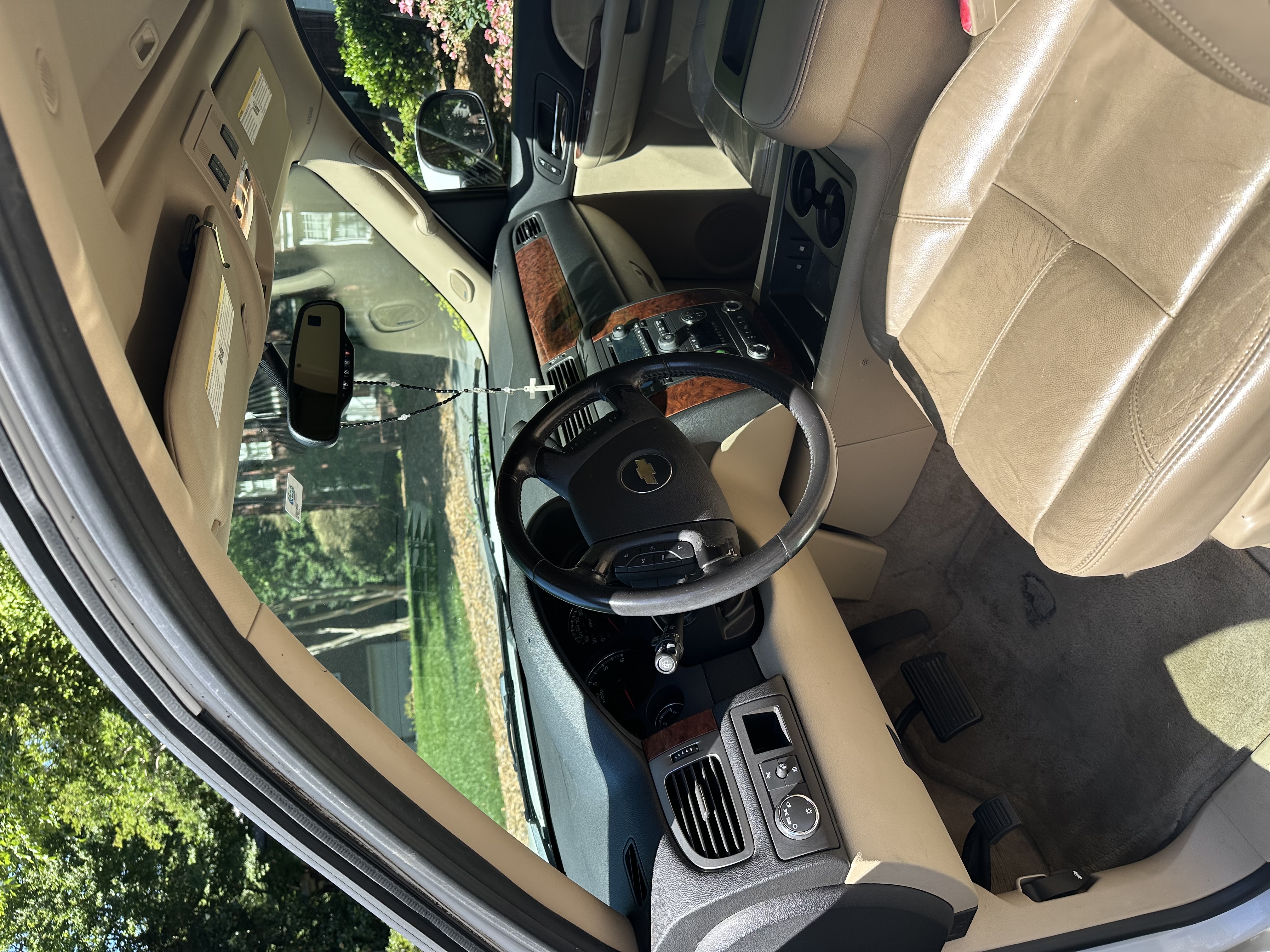 Used 2007 Chevrolet Tahoe LT w/ LT Preferred Equipment Group RWD image 8
