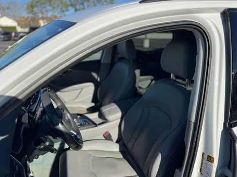 Used 2018 Audi Q7 3.0T Prestige w/ Prestige Package image 4