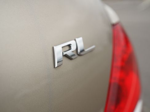 Used 2006 Acura RL image 17