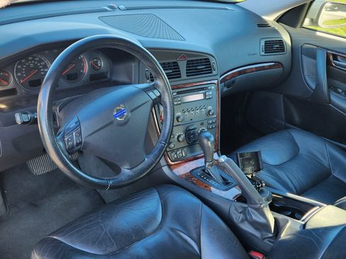 Used 2006 Volvo S60 2.5T image 9