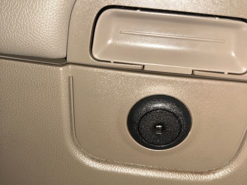 Used 2015 Chevrolet Silverado 2500 LTZ w/ Duramax Plus Package image 28