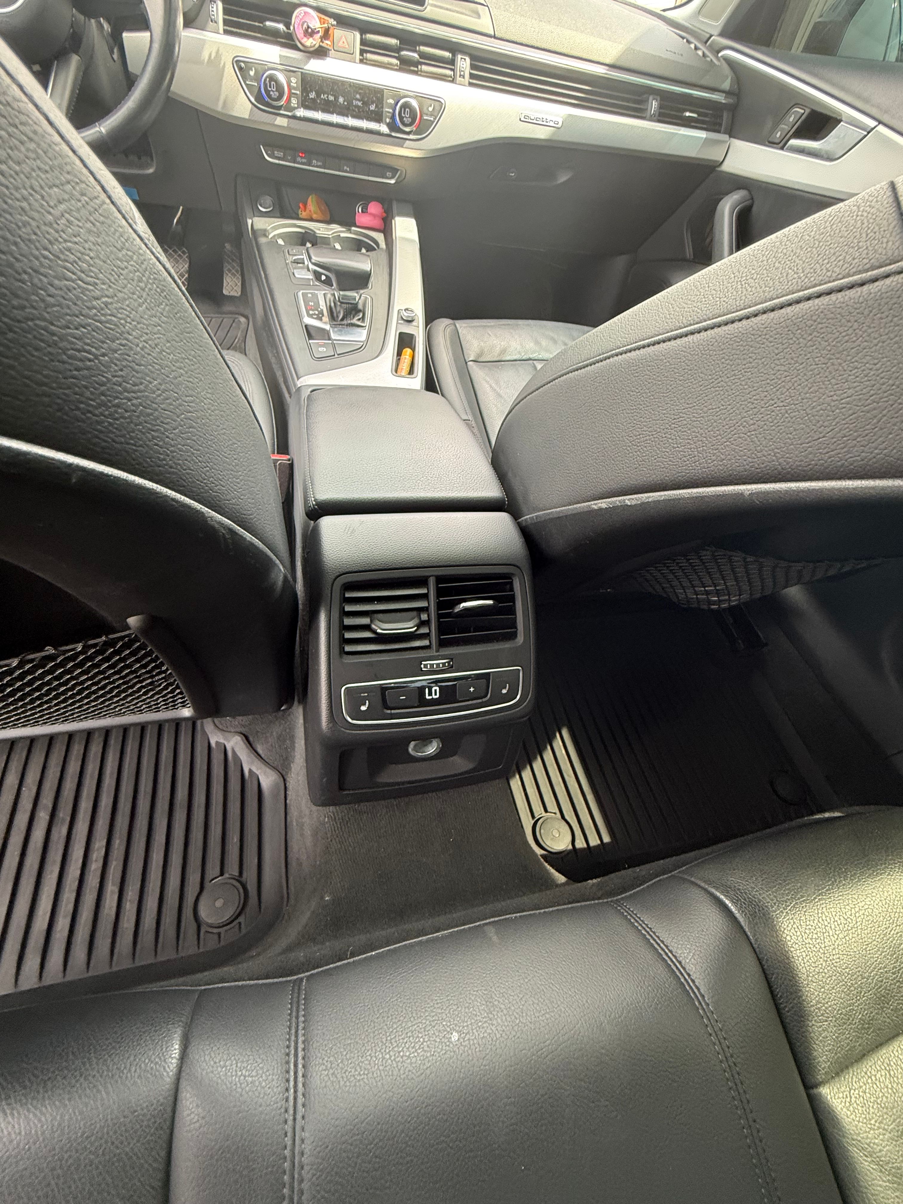 Used 2018 Audi A4 2.0T Premium Plus w/ Premium Plus Package AWD/4WD image 12