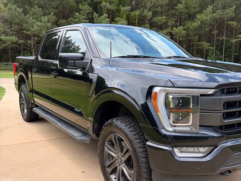 Used 2022 Ford F150 Lariat w/ Equipment Group 502A High AWD/4WD image 13