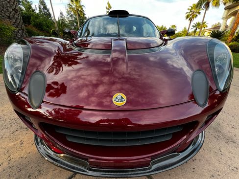 Used 2005 Lotus Elise image 10