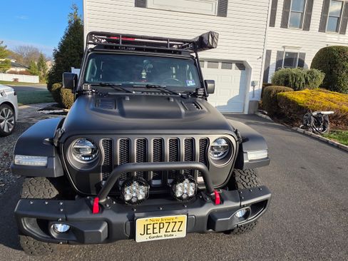 Used 2019 Jeep Wrangler Unlimited Rubicon w/ Steel Bumper Group image 5