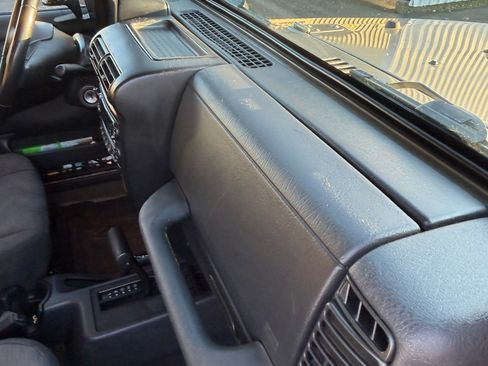 Used 2003 Jeep Wrangler Sport AWD/4WD image 18