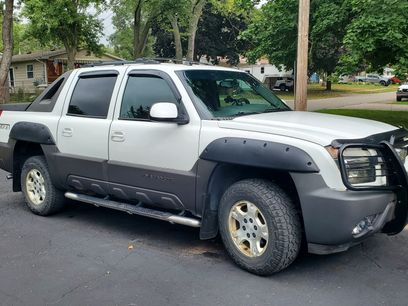 Used 2004 Chevrolet Avalanche Z71 w/ Preferred Equipment Group
