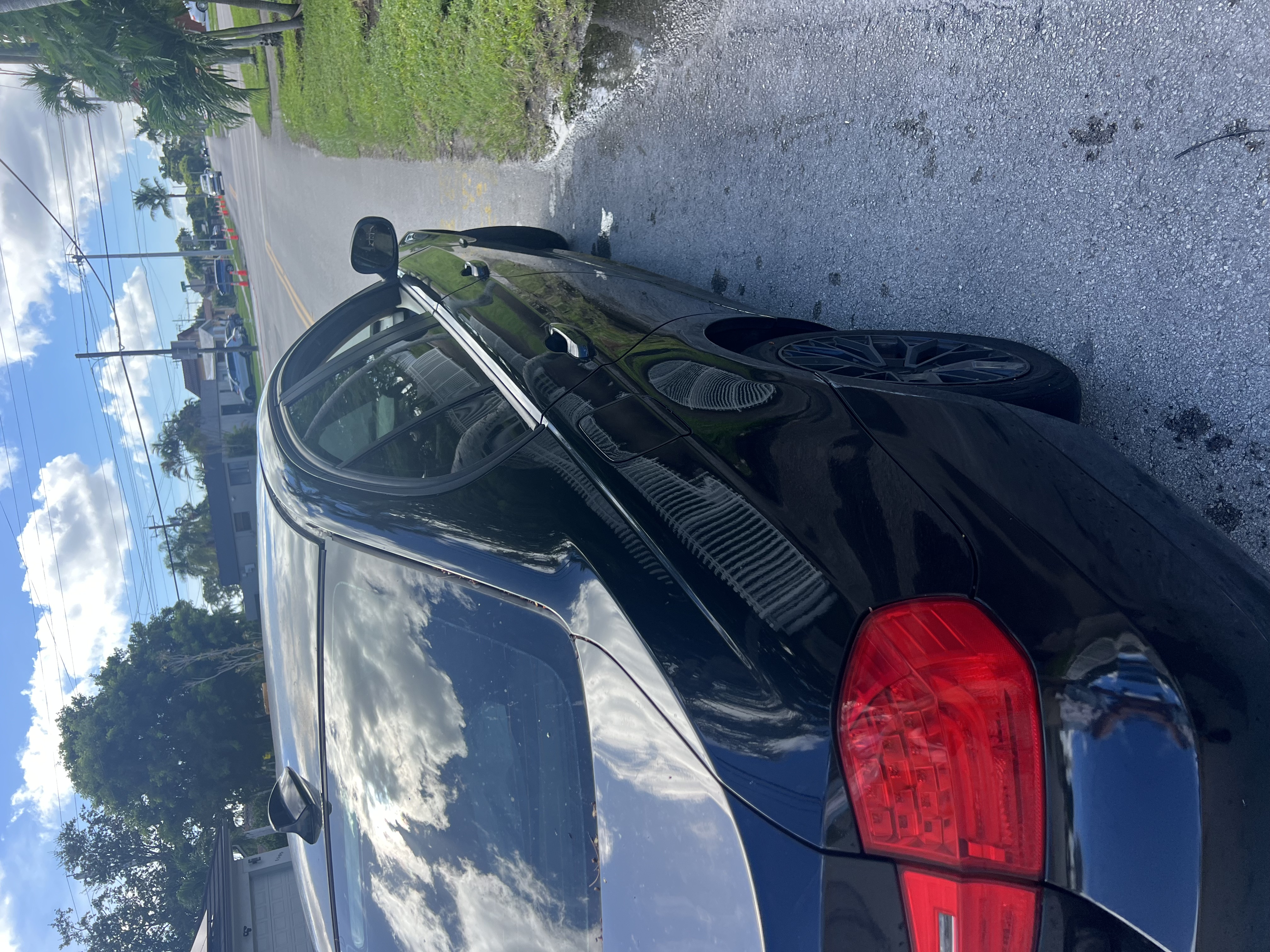Used 2009 BMW 328i xDrive Sedan AWD/4WD image 9