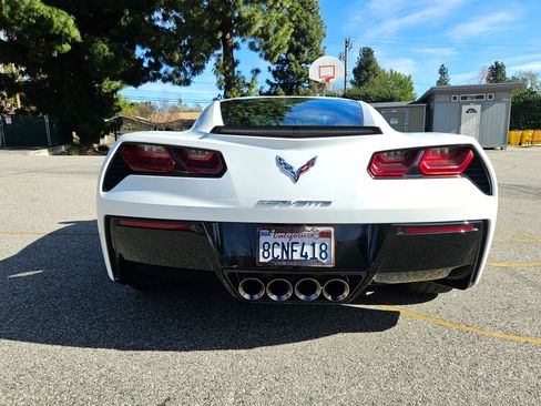 Used 2018 Chevrolet Corvette Stingray Coupe w/ Battery Protection Package image 11
