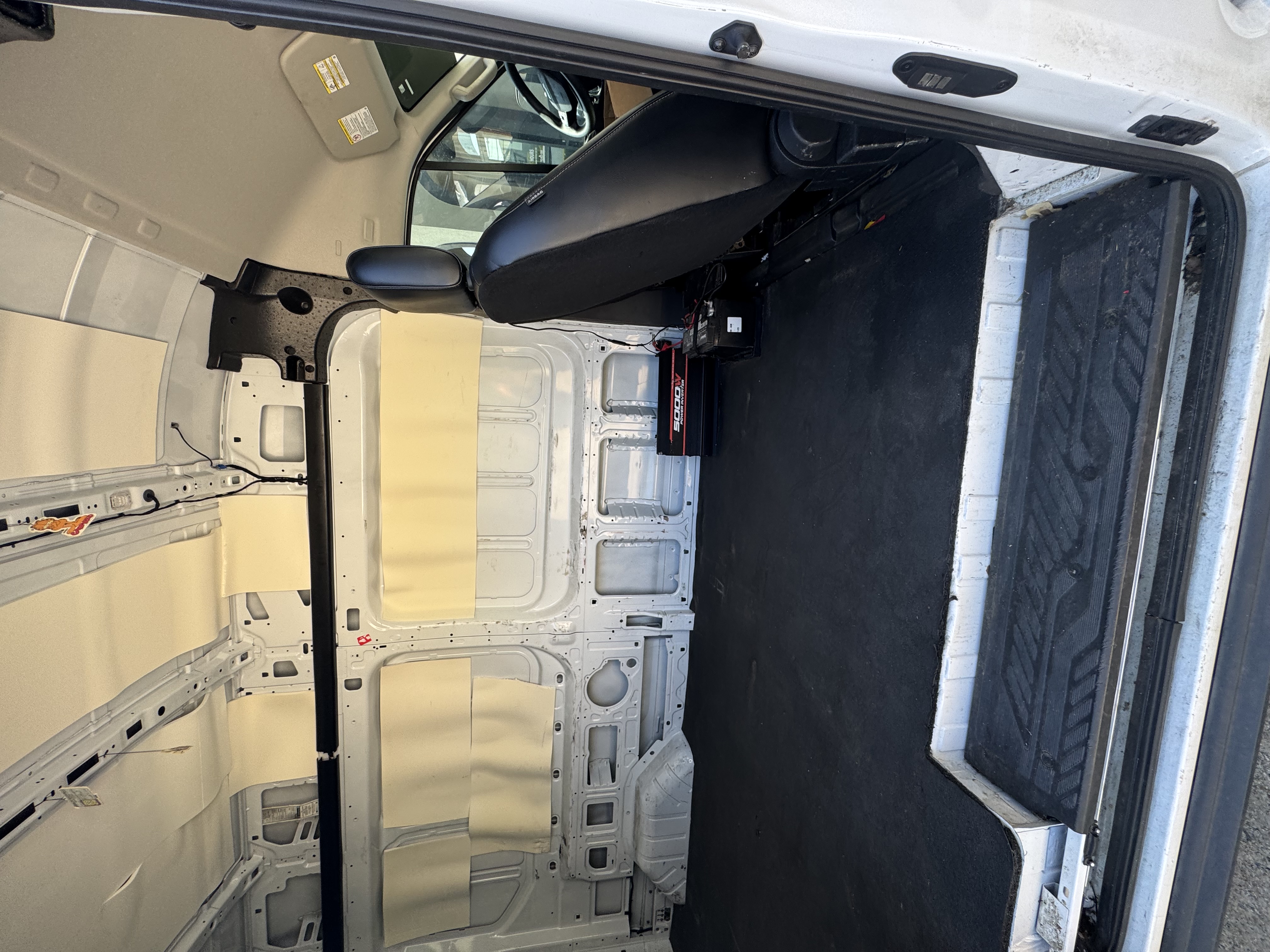 Used 2021 Ford Transit 250 148 High Roof RWD image 10