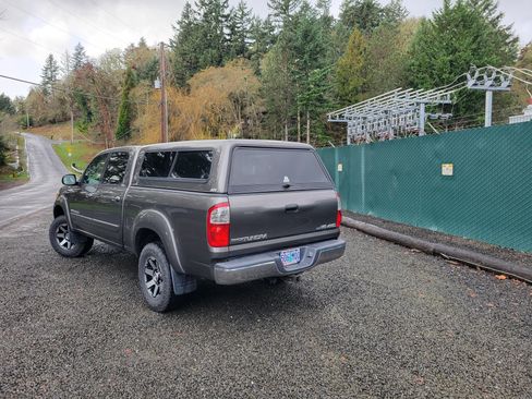 Used 2006 Toyota Tundra SR5 image 4