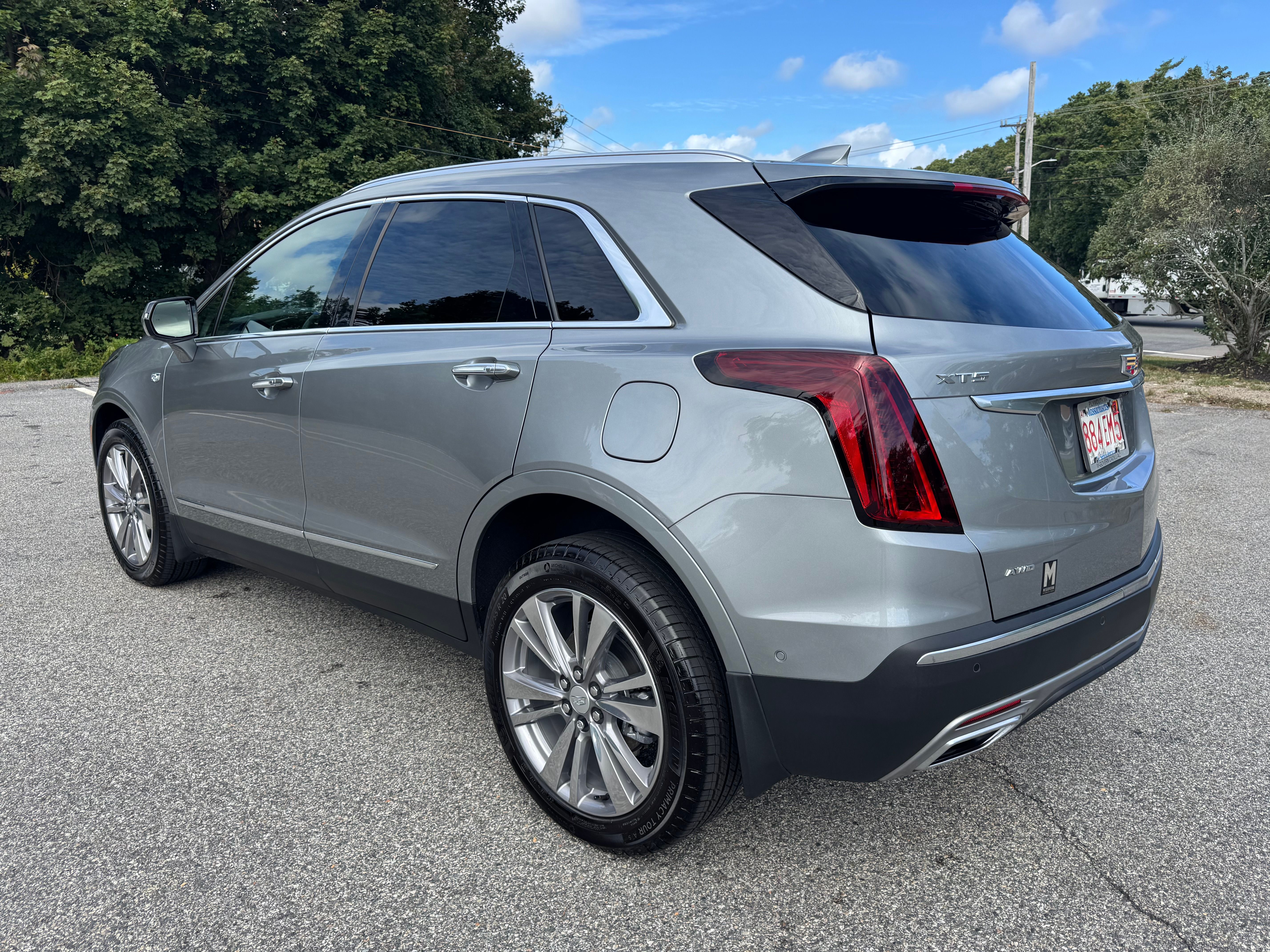 Used 2026 Cadillac XT5 Premium Luxury w/ LPO, Floor Liner Package AWD/4WD image 8