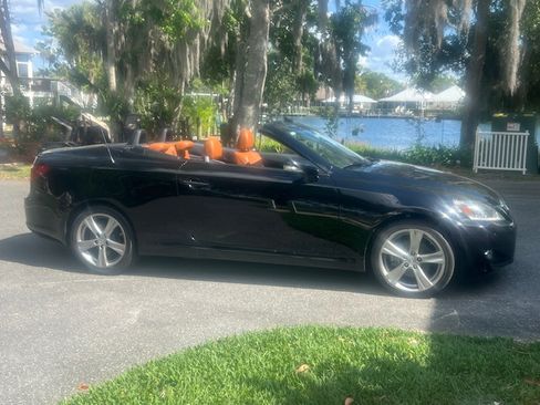 Used 2014 Lexus IS 250C w/ Luxury Package RWD image 16