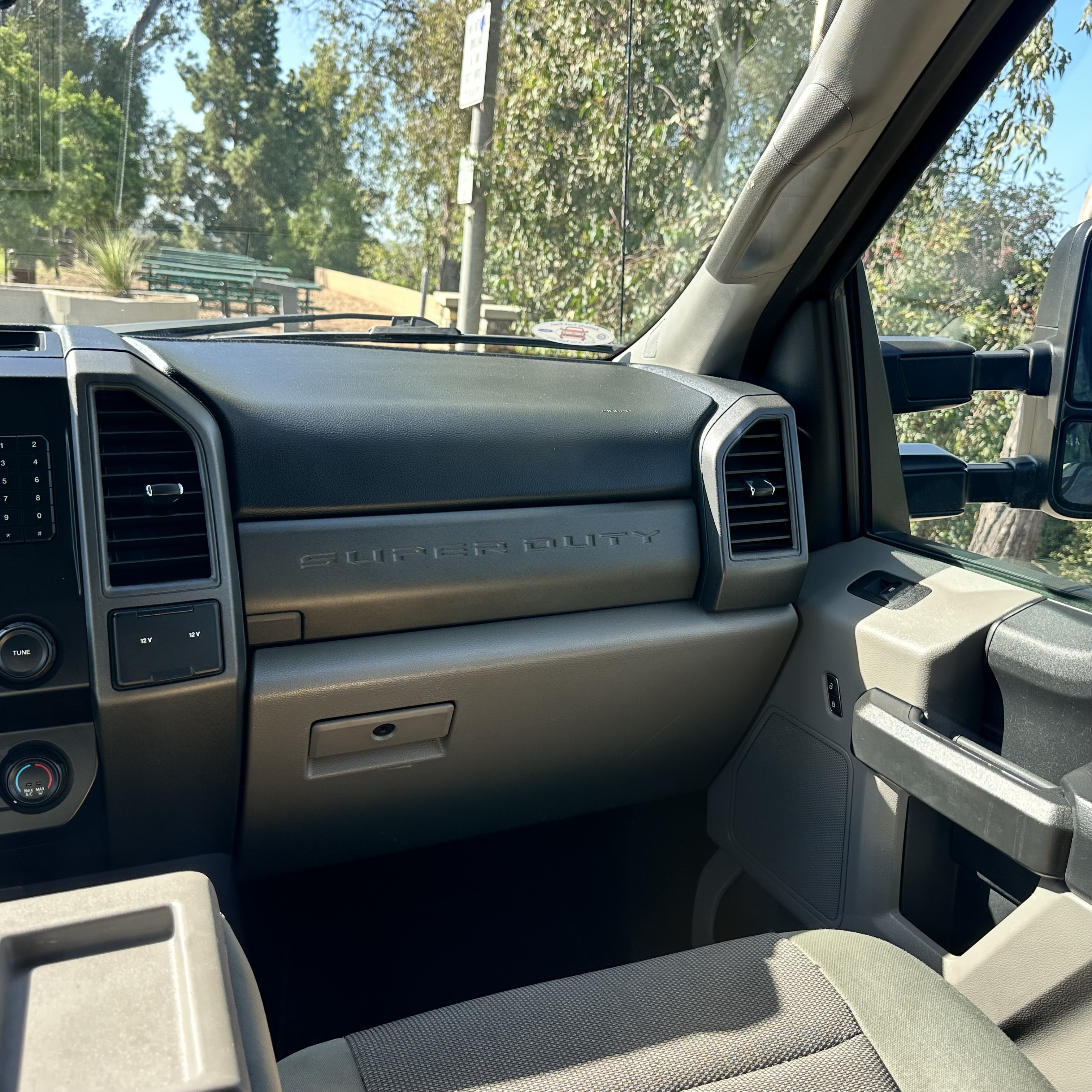Used 2021 Ford F250 XL w/ STX Appearance Package AWD/4WD image 17