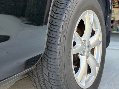 Used 2010 Nissan Rogue SL w/ Leather Pkg image 23