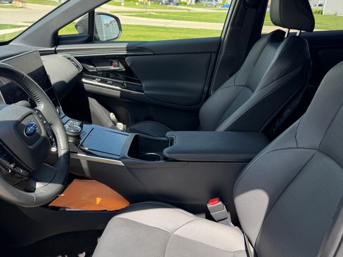 Used 2023 Subaru Solterra AWD image 9