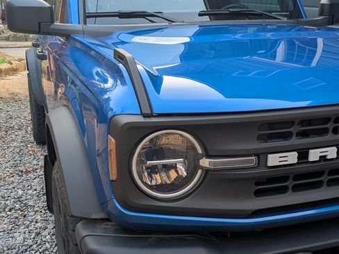 Used 2024 Ford Bronco Black Diamond image 1