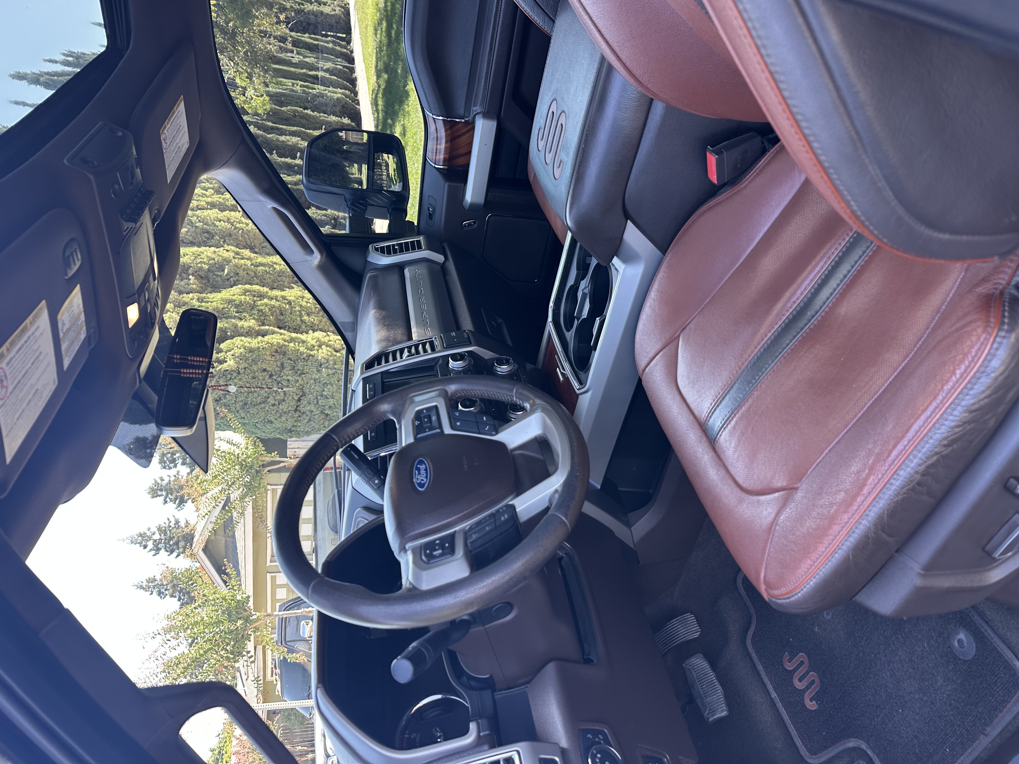 Used 2018 Ford F250 King Ranch w/ King Ranch Ultimate Package AWD/4WD image 12