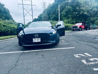 Used 2019 MAZDA MAZDA3 AWD Hatchback w/ Preferred Pkg
