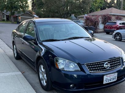 Used 2005 Nissan Altima 3.5 SL